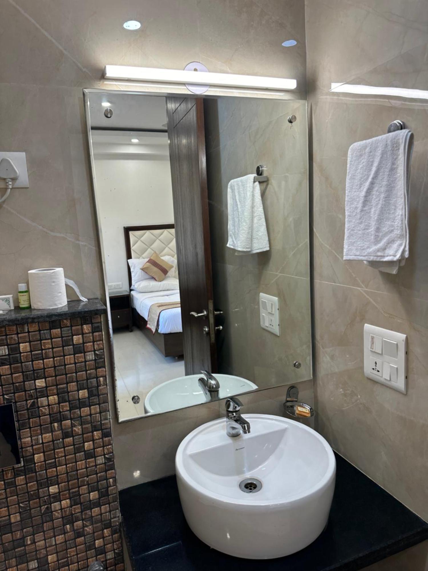 Lemon Green Residency - Hotel And Serviced Apartments New Delhi Ngoại thất bức ảnh